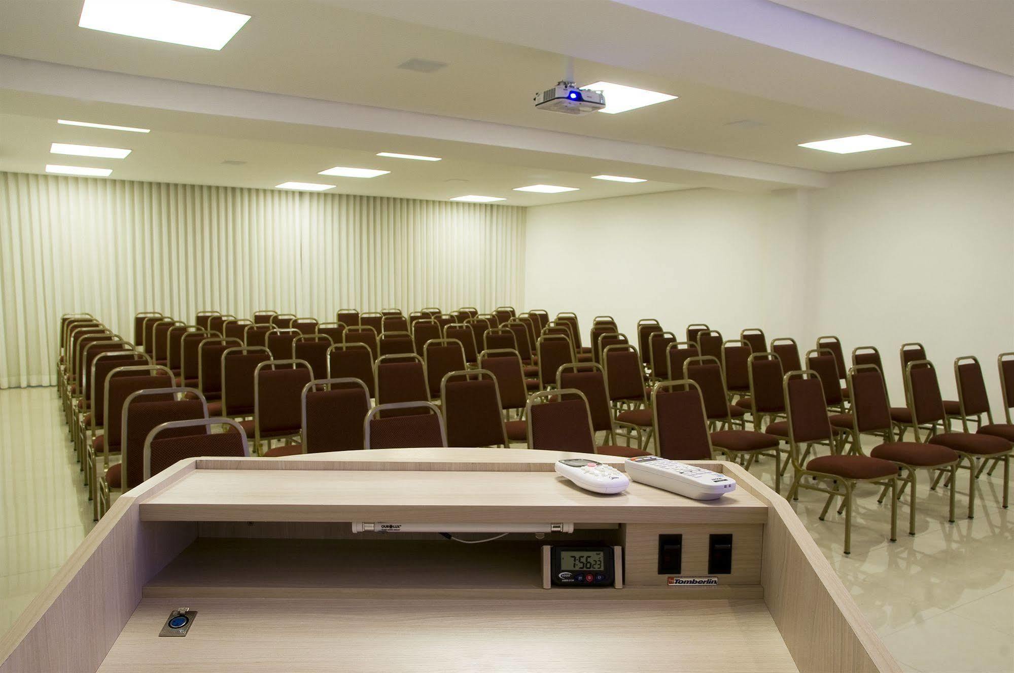 Bh Jaragua Hotel Бело Оризонти Екстериор снимка
